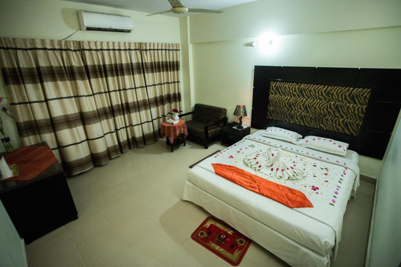 Hotel Mishuk Cox's Bazar Buitenkant foto